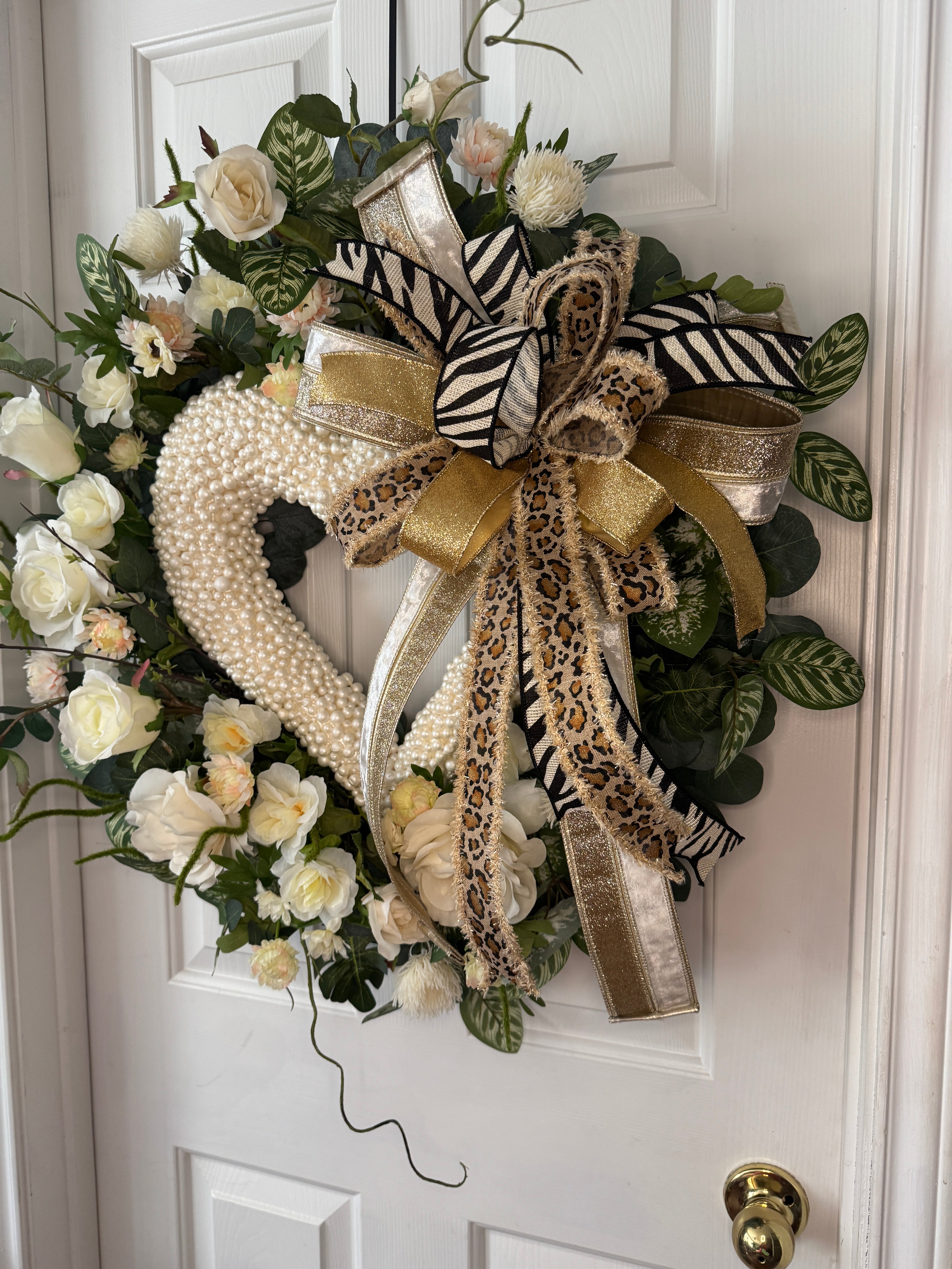 Cream Rose Valentine Wreath