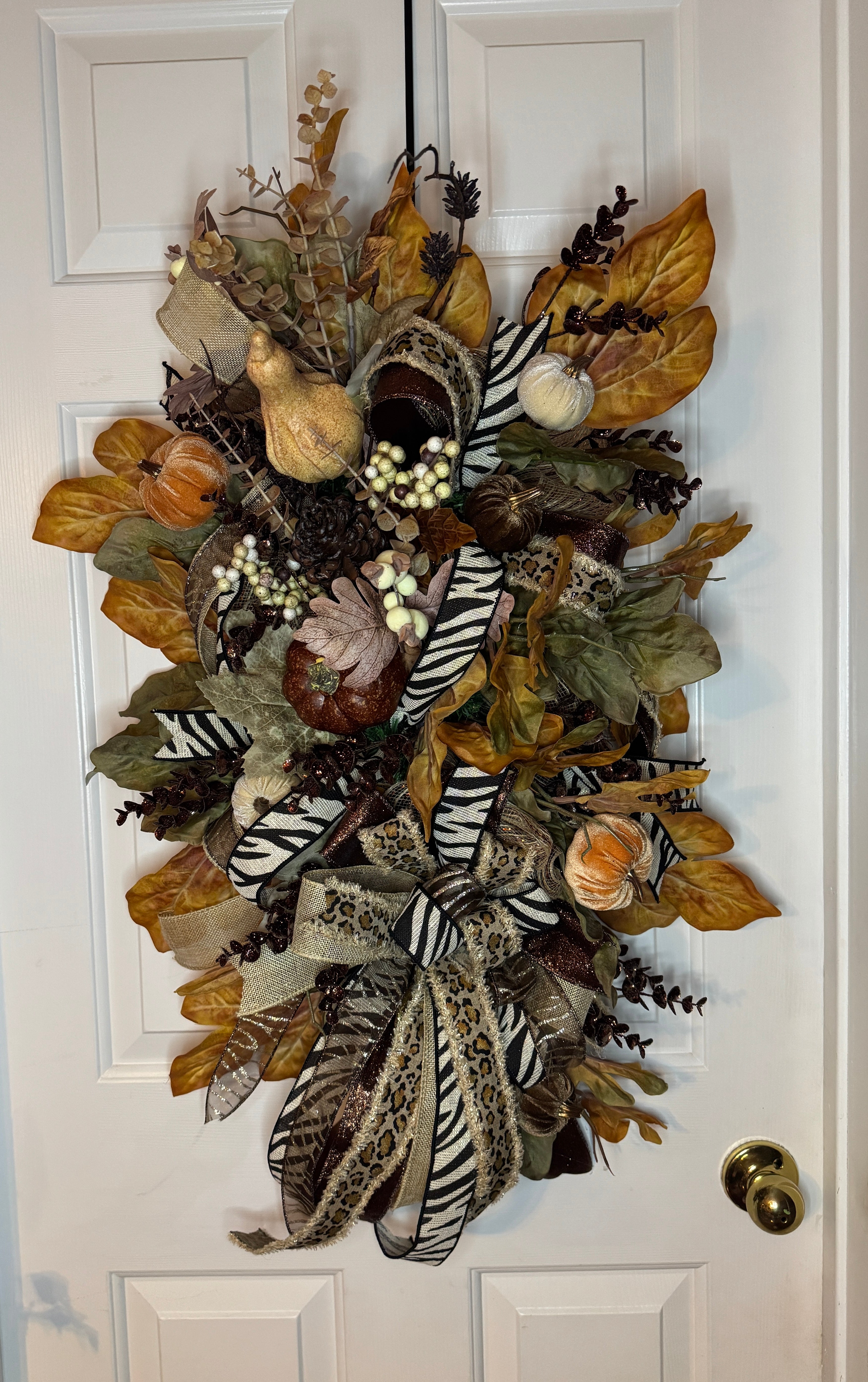 Fall Fig Leaf and Gourd Wreath