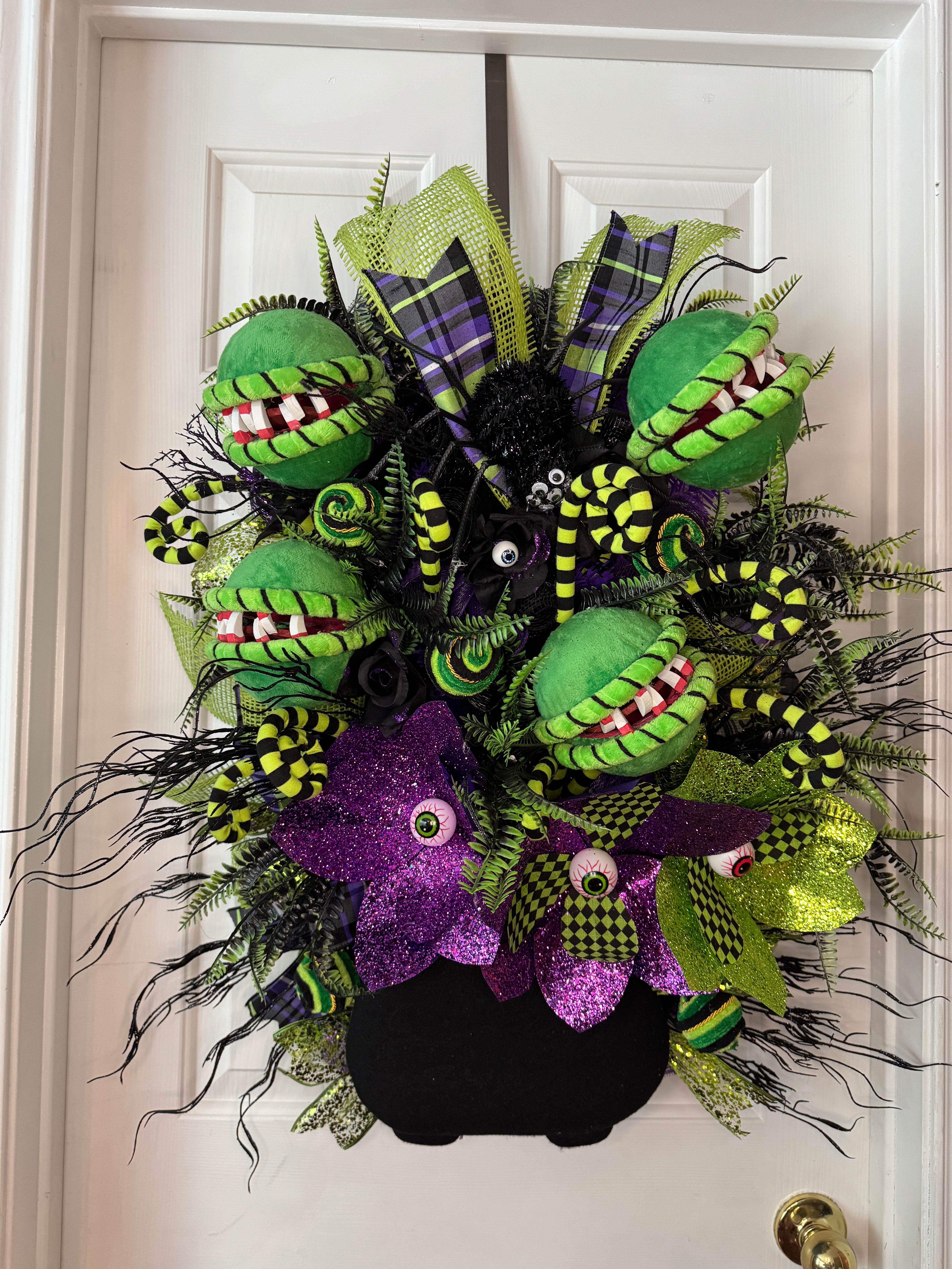 Spooky Halloween Cauldron